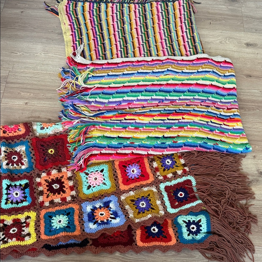 Colorful Crochet Blankets - Picture 2 of 6